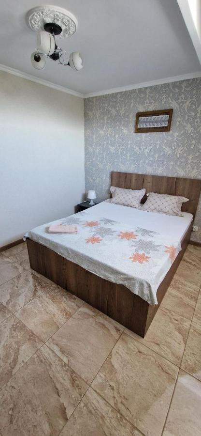 Tecuci Apartment In The Center Chişinǎu Buitenkant foto