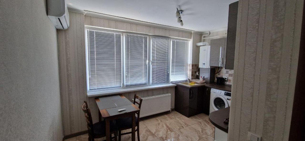 Tecuci Apartment In The Center Chişinǎu Buitenkant foto